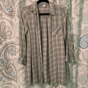 Old navy button up